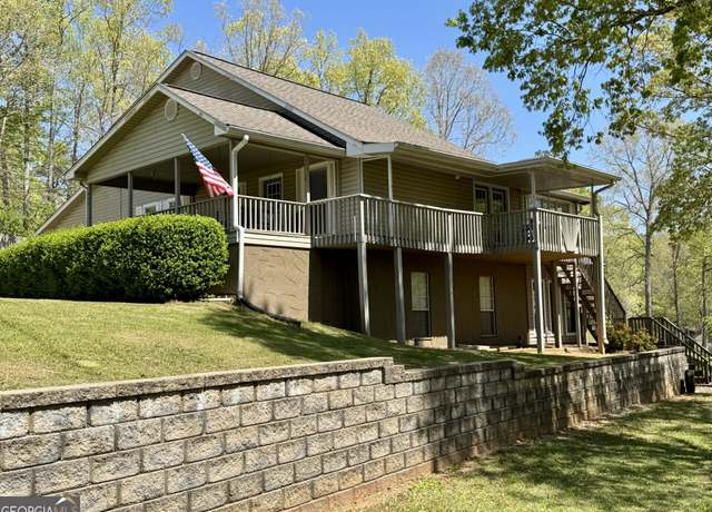 Property at 111 Warren Dr, Wedowee, AL 36278, 4 beds, 3.5 baths