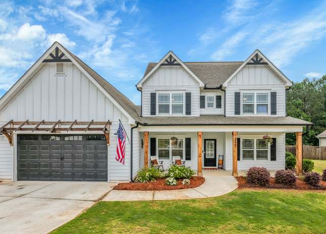 Property at 245 Kenwood Trl, Senoia, GA 30276, 5 beds, 3 baths