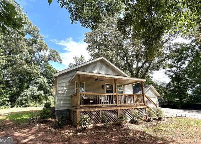 Property at 319 Cooley Rd, Lagrange, GA 30241, 3 beds, 2 baths