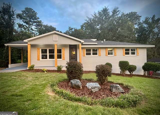 Property at 2371 Kensington Rd, Macon, GA 31211, 3 beds, 2 baths