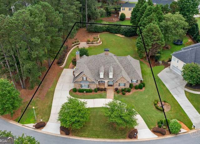 Property at 15 Stratford, Newnan, GA 30265, 4 beds, 3 baths