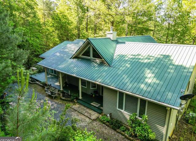 Property at 61 Amelia Ln, Blue Ridge, GA 30513, 3 beds, 2.5 baths