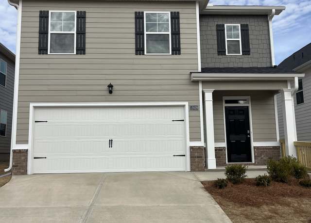 Property at 12029 Conrad Cir, Hampton, GA 30228, 5 beds, 3 baths