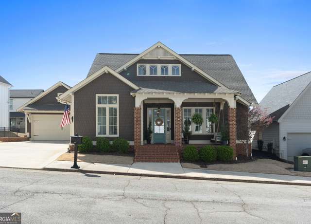 Property at 25 Rhudy St, Carrollton, GA 30117, 4 beds, 3 baths