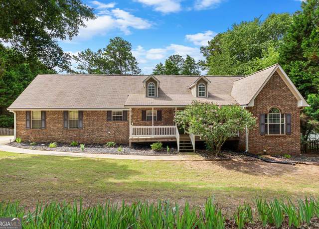 Property at 116 Alexander Dr, Mcdonough, GA 30252, 4 beds, 2.5 baths