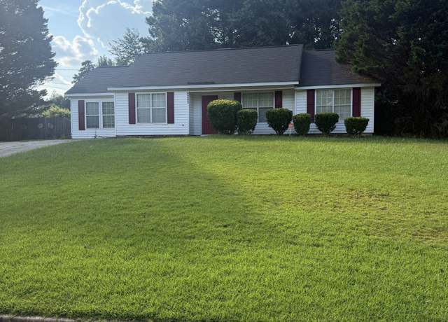 Property at 6282 Amberly Rd, Rex, GA 30273, 3 beds, 2 baths