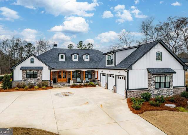 Property at 176 Harmony Bay Dr, Eatonton, GA 31024, 5 beds, 5.5 baths