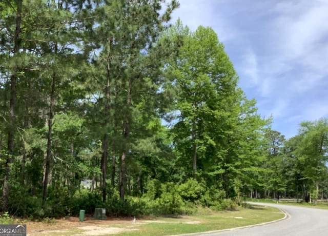 Property at 74 Eagle Crest Dr, Waverly, GA 31565