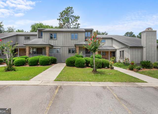 Property at 204 Westbrooke Dr, Statesboro, GA 30458, 2 beds, 1.5 baths