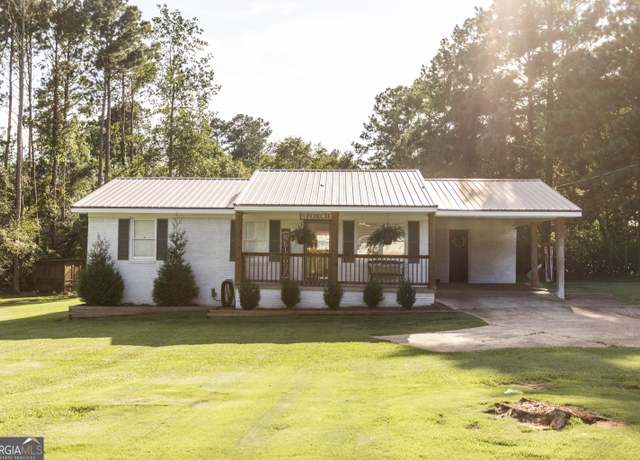 Property at 200 Highway 212, Covington, GA 30014, 3 beds, 1 bath