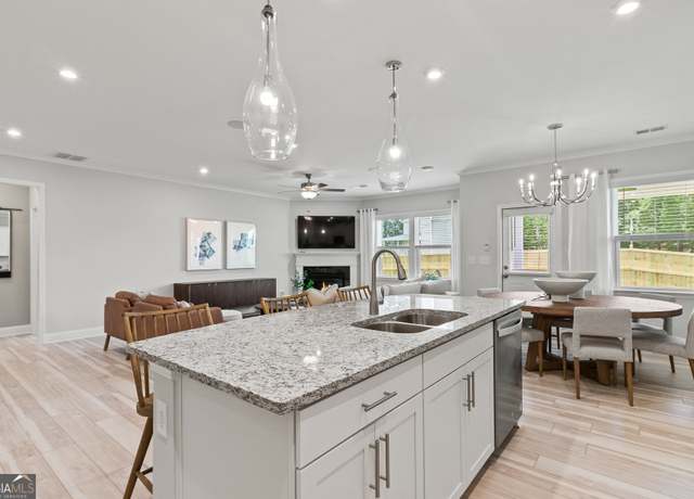 Property at 402 Beacon Way, Villa Rica, GA 30180, 4 beds, 3.5 baths