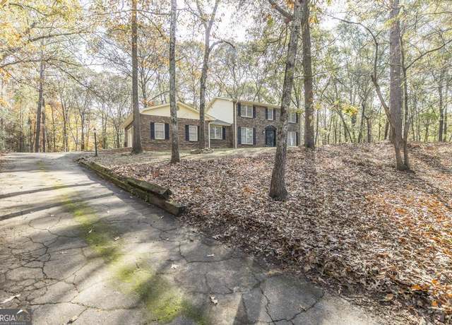 Property at 107 Rio Pinar Dr, Warner Robins, GA 31088, 4 beds, 3.5 baths