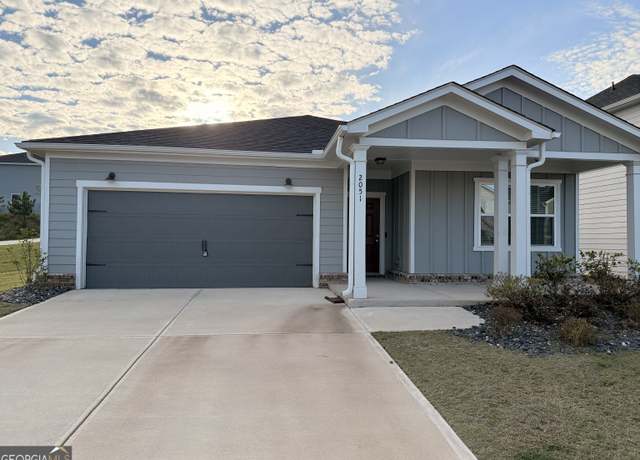 Property at 2051 Blue Sky Ave, Covington, GA 30016, 4 beds, 2 baths