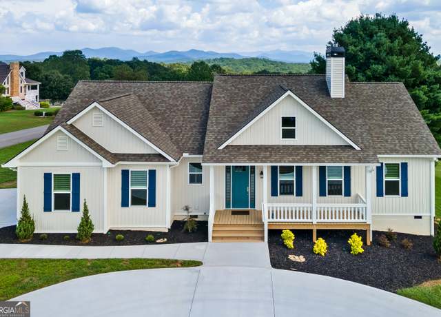 Property at 15 Kiloran Way, Blairsville, GA 30512, 3 beds, 2.5 baths