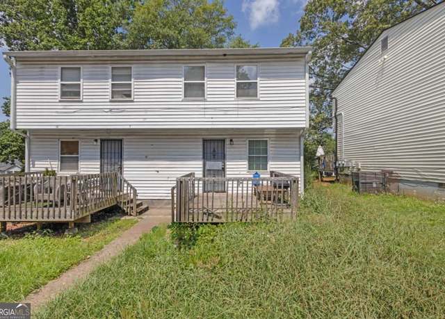 Property at 420 Atwood St SW, Atlanta, GA 30310, 6 beds, 3 baths