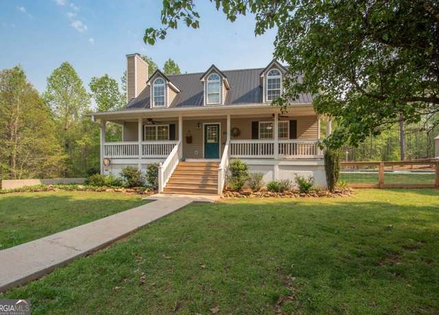 Property at 211 Carriage House Ln, Hogansville, GA 30230, 3 beds, 3 baths