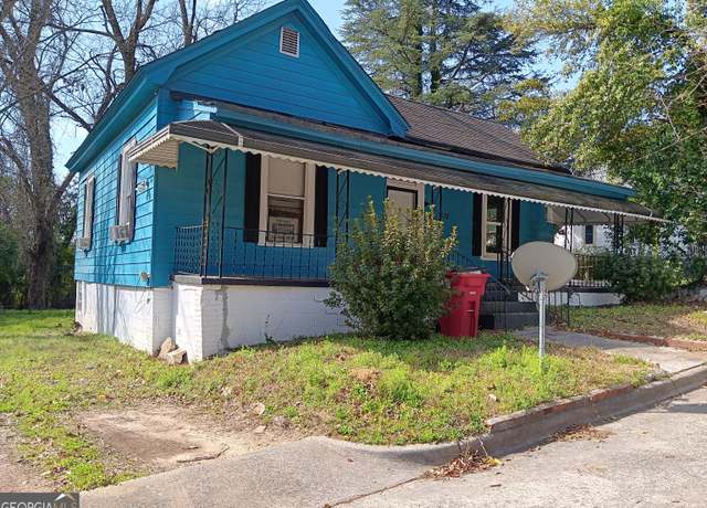Property at 678 Dixie Ave, Macon, GA 31206, 2 beds, 1 bath