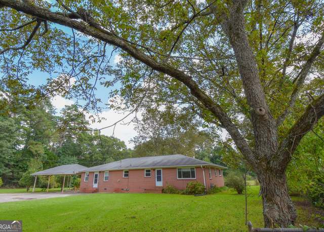 Property at 4145 Highway 81 W, Hampton, GA 30228, 3 beds, 2 baths
