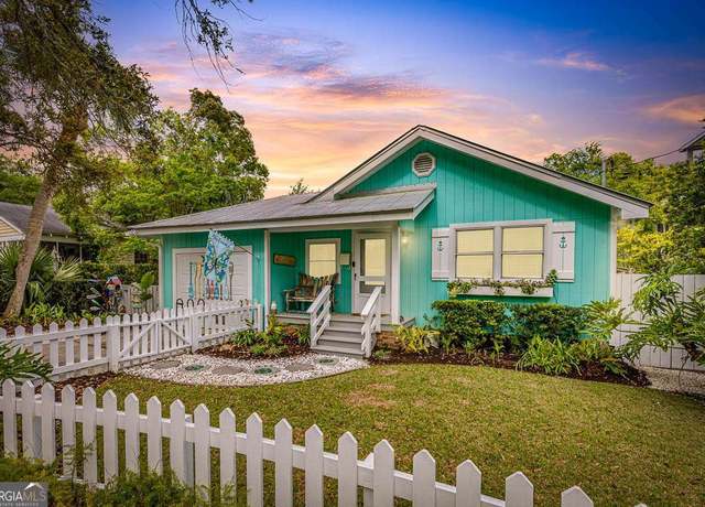 Property at 1129 College St, St. Simons, GA 31522, 2 beds, 2 baths