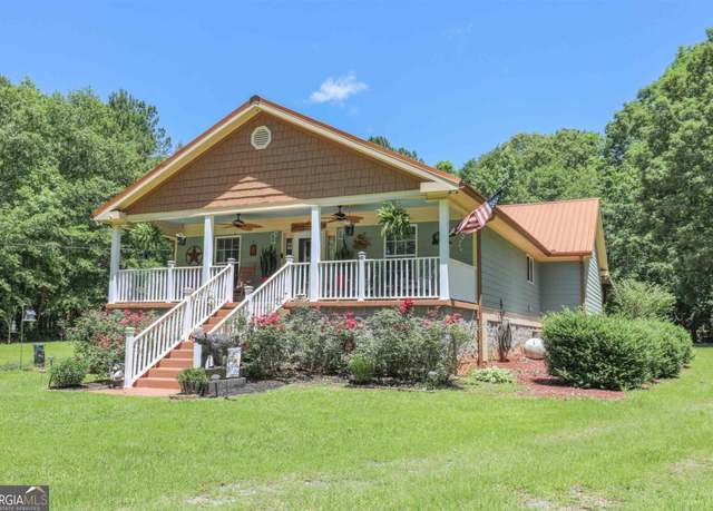 Property at 287 Napier Dr, Eatonton, GA 31024, 3 beds, 3 baths