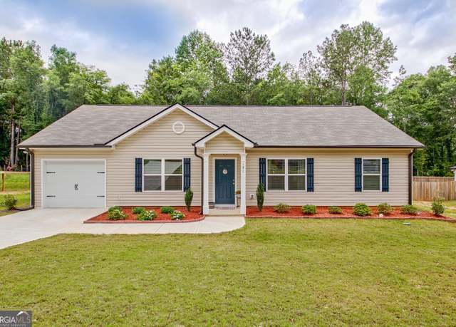 Property at 191 Baker St, Woodbury, GA 30293, 3 beds, 2 baths