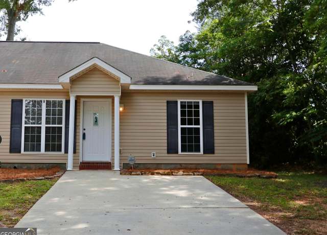 Property at 13 Pine Shadow Ct, Centerville, GA 31028, 2 beds, 2 baths