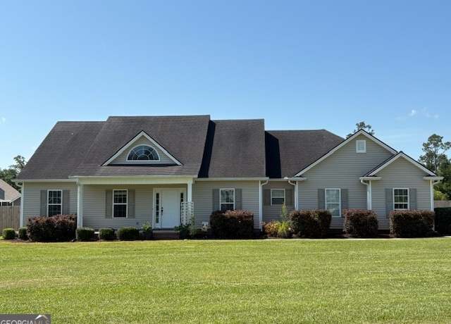 Property at 210 Harlee, Ray City, GA 31645, 3 beds, 2 baths