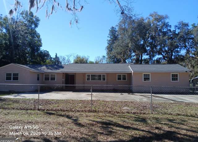 Property at 20 Gregory, Folkston, GA 31537, 3 beds, 3 baths