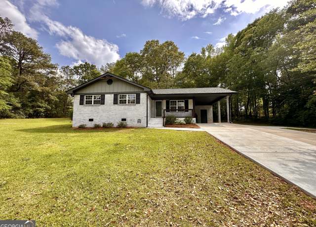 Property at 15 Laurie Ln, Covington, GA 30016, 3 beds, 2 baths