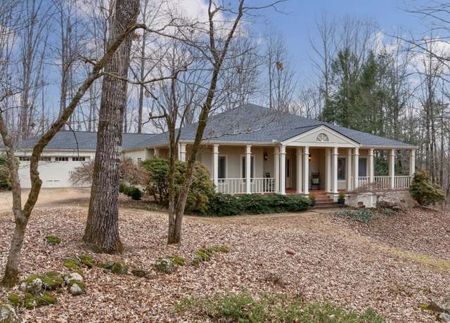 Property at 254 Ridgewood Rd, Clarkesville, GA 30523, 3 beds, 2.5 baths