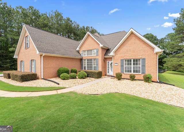 Property at 1010 Elaine Ct, Mcdonough, GA 30252, 3 beds, 2 baths