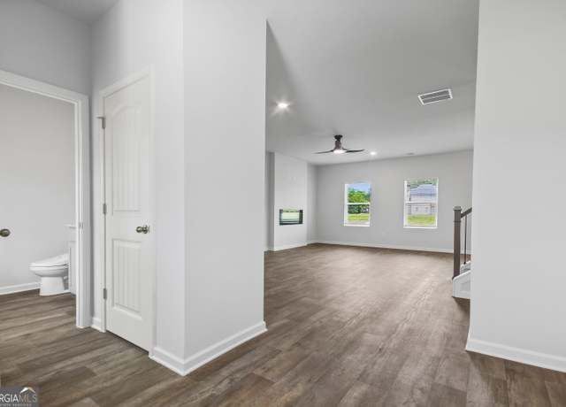 Property at 722 Windstream Dr Unit A12, Lagrange, GA 30241, 4 beds, 2.5 baths