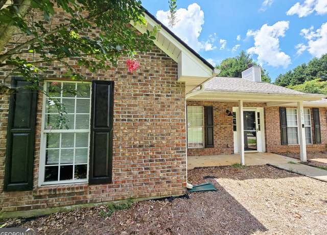 Property at 5091 Twin Oaks Ln, Murrayville, GA 30564, 4 beds, 2 baths