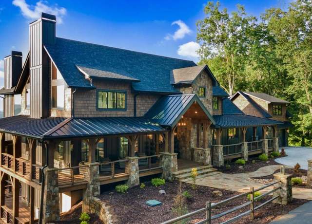 Property at 684 Overlook Dr, Blue Ridge, GA 30513, 6 beds, 7 baths