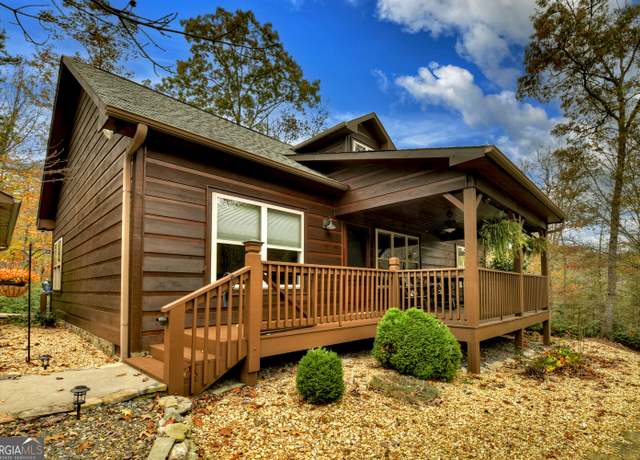 Property at 36 Rustic Barn Trl, Morganton, GA 30560, 3 beds, 2 baths