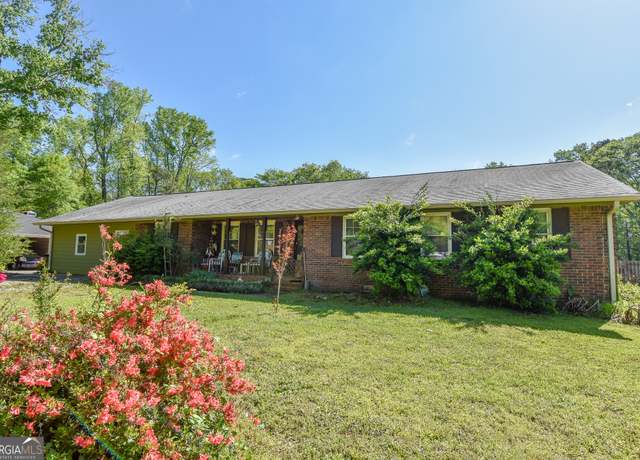 Property at 108 Mckinley Dr, Griffin, GA 30224, 4 beds, 2 baths
