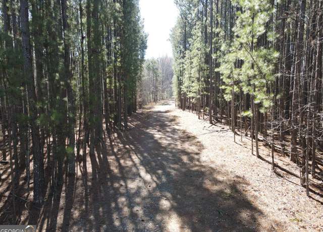 Property at 1430 Cleveland Farms Rd, Locust Grove, GA 30248