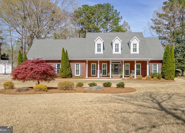 Property at 603 Berwick N, Peachtree City, GA 30269, 5 beds, 3 baths