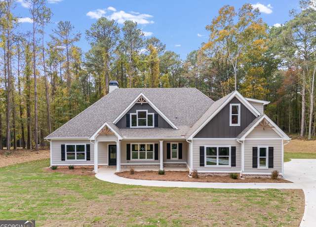 Property at 1797 Star Point Rd, Carrollton, GA 30116, 4 beds, 3.5 baths