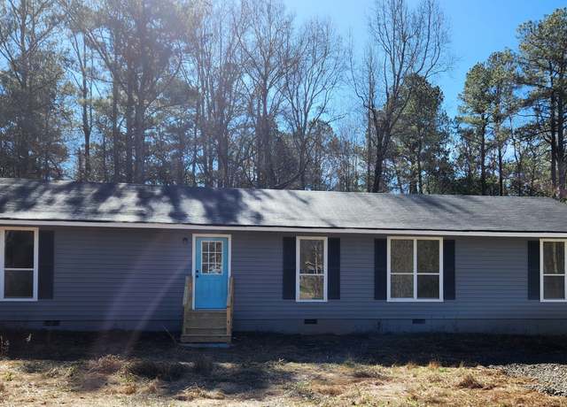 Property at 65 Ellis Rd, Newnan, GA 30265, 3 beds, 2 baths