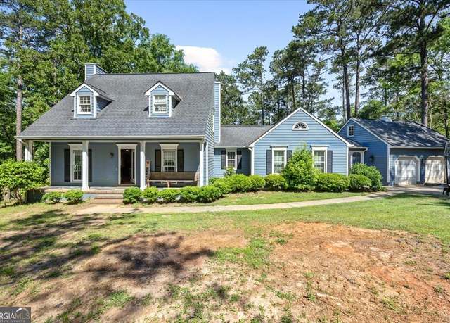 Property at 636 River North Blvd, Macon, GA 31211, 4 beds, 3 baths