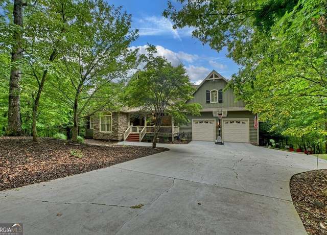 Property at 1021 Newport Dr, Ellijay, GA 30540, 3 beds, 2 baths