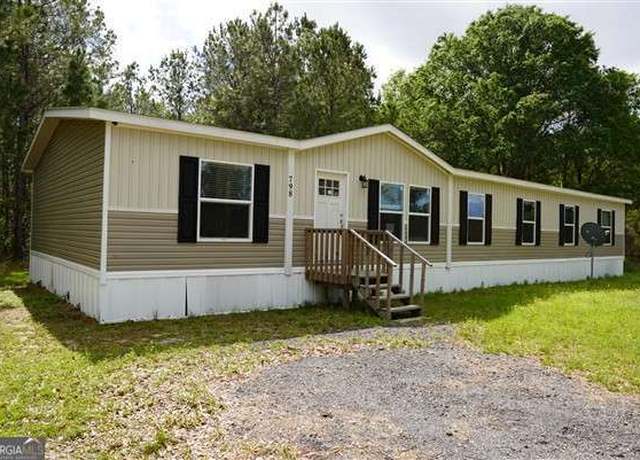 Property at 798 S T Morris Rd, Ludowici, GA 31316, 4 beds, 3 baths