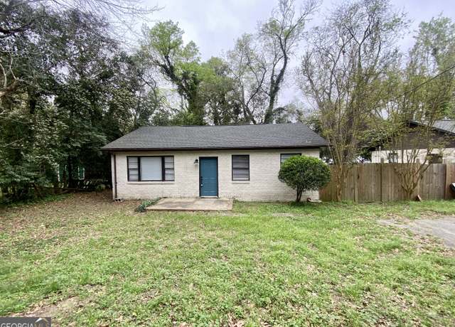 Property at 340 Tiny Pl, Macon, GA 31204, 2 beds, 1 bath