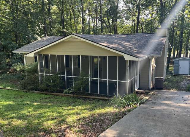 Property at 41 Stillwater Rd, Lavonia, GA 30553, 2 beds, 1 bath