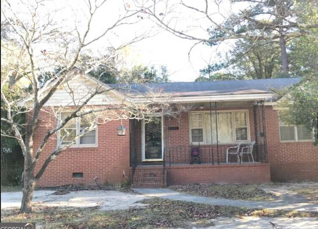 Property at 1166 Lamont St, Macon, GA 31204, 2 beds, 2 baths