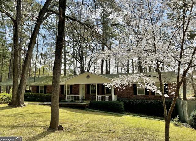 Property at 295 Bradley Dr, Gray, GA 31032, 3 beds, 2 baths