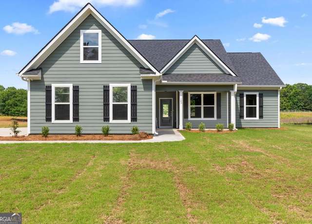 Property at 123 Oak Rd, Locust Grove, GA 30248, 3 beds, 2 baths