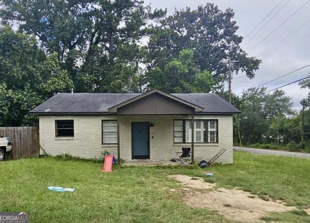 Property at 370 Tiny Pl, Macon, GA 31204, 2 beds, 1 bath