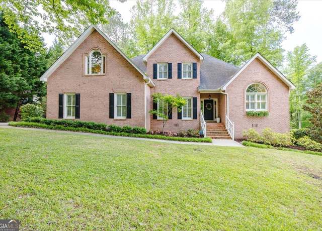 Property at 192 Barrington Hall Dr, Macon, GA 31220, 4 beds, 3.5 baths